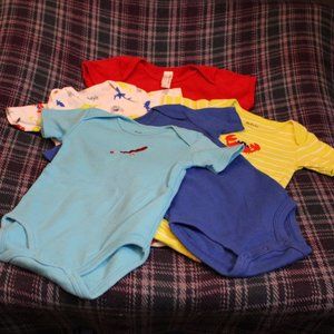 Boys' Onesies Lot of Five  Sizes 6-12 months, 9 months